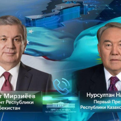 Мирзиев и Назарбаев рассмотрели актуальные вопросы сотрудничества и обменялись мнениями по ситуации в ЦА