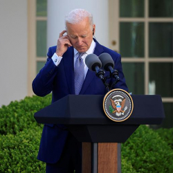 Америкалыктар Джо Байдендин психикалык абалына тынчсызданууда