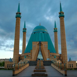 Казакстанда радикалдашууга каршы диний билим берүү жигердүү өнүгүп жатат