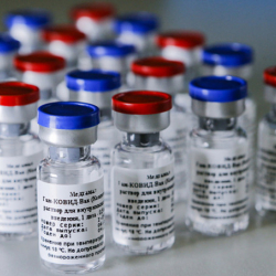 Муздаткыч өчүп калганына байланыштуу 930 доза «Спутник V» вакцинасы жараксыз болду