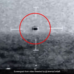 Пентагон Калифорниянын үстүнөн учкан НЛО боюнча видеону тастыктады