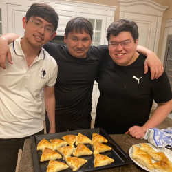 Бай партиянын кедей лидерлери: Кыргызстандагы социал-демократтардын негизги «капчыгы» ким?