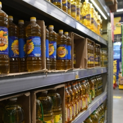 Предельные цены на сахар и масло в КР установила антимонопольная служба