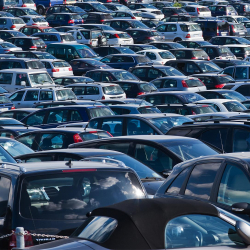 С 1 июня перерегистрация автомобилей станет дешевле. Узнайте о преимуществах акции