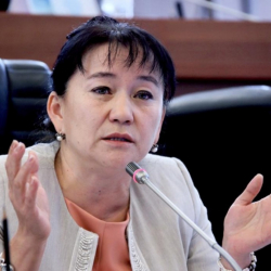 Айнуру Алтыбаева: «Пандемияда эл аралык донорлордон алынган каражаттар кайда кетти?»