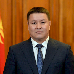 Талант Мамытов Чек арачыларды куттуктады