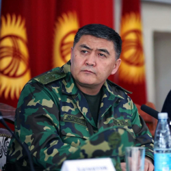 Камчыбек Ташиев поздравил пограничников с их профессиональным праздником