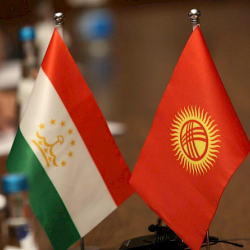 Нота менен кайрылган тажик делегациясы Бишкекке келет