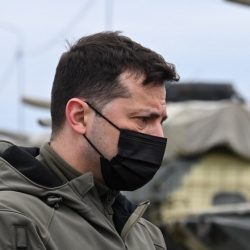 Зеленский заявил об угрозе «российского блицкрига» в Донбассе