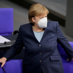 АКШнын коопсуздук агенттиги Ангела Меркелди эмнеге аңдыган?