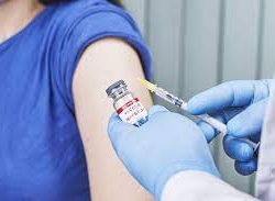 Дүйнө: Вируска каршы вакцинанын 2 миллиарддан ашык дозасы колдонулду