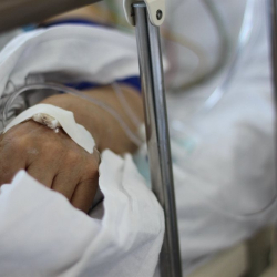 Чек ара кызматы: Октон жаракат алган экинчи жоокер көз жумду