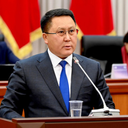 Курманкул Зулушевге генерал-лейтенант наамына барабар болгон чин ыйгарылды