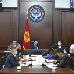 Баткенди өнүктүрүү программасын иштеп чыгуу боюнча жумушчу топтун кеңешмеси болуп өттү