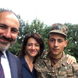 Пашинян Азербайжанда туткунда калган адамдарды өз уулуна алмаштырууга даяр