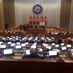 Какие законопроекты рассмотрят депутаты ЖК 17 июня?