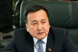 Асылбек Жээнбеков сотко жеткирилген жок