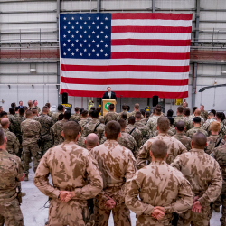 АКШ Ооганстанда жоокерлерин калтырууну пландоодо