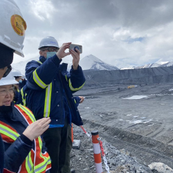 ВИДЕО - Британия элчиси: Кумтөр боюнча суроолор пайда болду