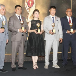 ФОТО - Депутат Шайлообек Атазов стал 