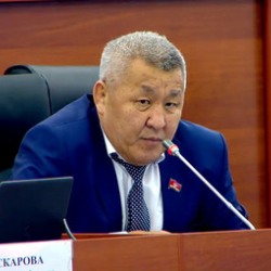 Бейшеналы Нурдинов:  