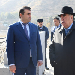 Президент күйөө баласын Түркияга элчи кылып дайындады