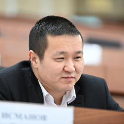 Самат Исманов: 