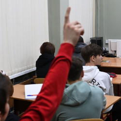 Начался прием в колледжи Кыргызстана — есть тысячи бюджетных мест. Условия