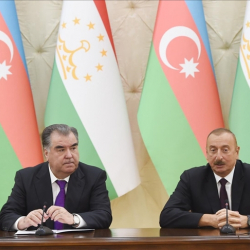 Эмомали Рахмон Азербайжандын президентин эмнеге Тажикстанга чакырды