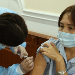 В Кыргызстане за последние 4 дня вакцинации против коронавируса прививку получили 39 тысяч человек