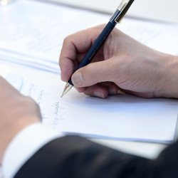 У акима будет неприкосновенность, почти как у президента, — проект закона о МСУ