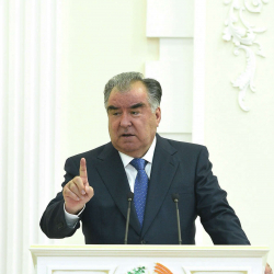 Рахмон: Таджикистан никогда не будет использовать свои Вооруженные силы против соседних стран