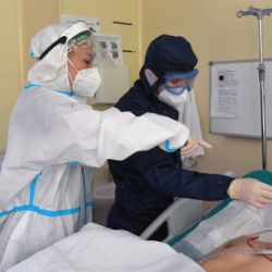 Смерть кыргызстанки после вакцинации прокомментировали в Минздраве