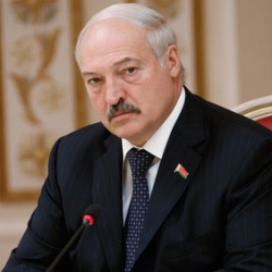 Лукашенко передал часть своих полномочий правительству и местным властям