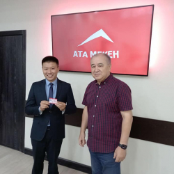 Өмүрбек Текебаев Тилек Токтогазиевдин оозу менен айттыра баштадыбы?