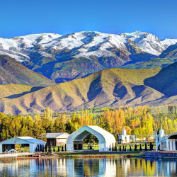 Конференц-зал за 112 млн сомов строят в госрезиденции в Чолпон-Ате