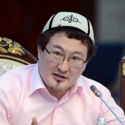 СҮРӨТ - Муфтийдин орун басары Кадыр Маликов кызматтан кетүү тууралуу арыз жазды