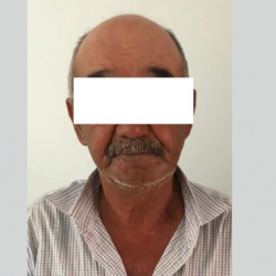 Үйгө келип энесинин жансыз денесин тапкан. Шектүү атасы