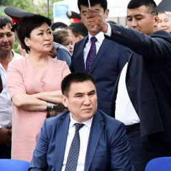 Таалайбек Сарыбашев Бишкек шаарына мэр болуп келеби?