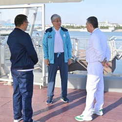 Президенты стран Центральной Азии совершили прогулку на яхте по Каспийскому морю