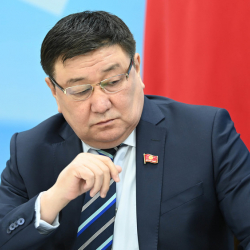 Үмбеталы Кыдыралиев «Кыргыз алтындын» жетекчиси болду