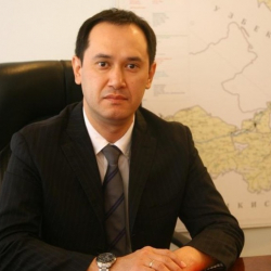 Эркинбек Осоев кайсы жакка министр болду?