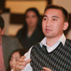 Гүлжигит Исаков: 