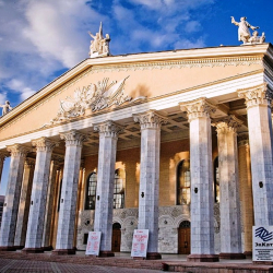 В Кыргызском академическом театре оперы и балета назревает скандал