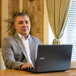 Эмил Ашымбаев: 