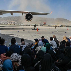 Кабул аэропорттундагы тыгындан жети ооганстандык каза болду