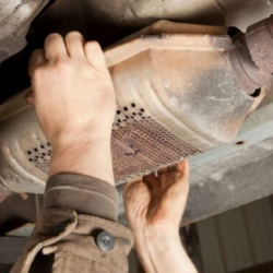 Катализаторлорду сыртка ташып чыгарууга тыюу салынды