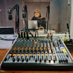 В Афганистане запретят публично слушать музыку