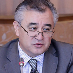 Мурат Жетимишбаев: Текебаевдин бир көйгөйү жогорку жактан өзүнүн оюндагыдай чечилбей калды...