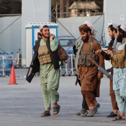 Орусия талибдер менен мамилени жакшыртуу аракетин көрүүдө